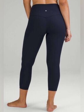 lulathletica Align High-Rise 25" Crop Leggings !  Navy Blue!  Size 8!